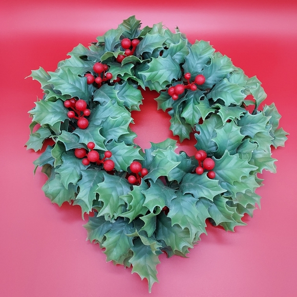Plastic Christmas Holly Berry Candle Ring Wreath - Picture 2 of 7